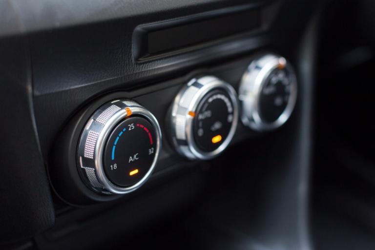 Why Is My Car Ac Not Blowing Cold Air Schaefer Autobody Why Is My Car Ac Not Blowing Cold Air Schaefer Autobody