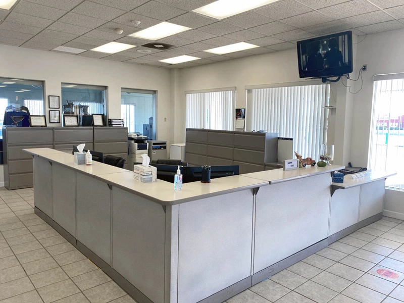St. Peters auto body shop