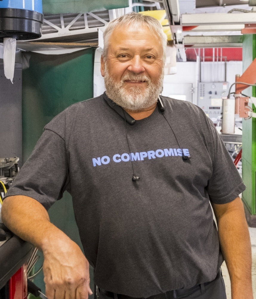 David Edit | Schaefer Autobody Centers Dave Farwig mechanic at Schaefer Autobody Centers in Ellisville, MO